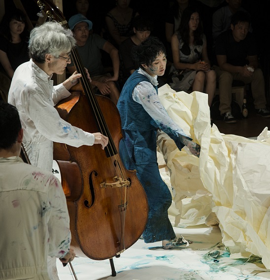 撮影：柳場大 「そのメロディに会いに行く、リズムにぶつかる、ハーモニーを触る」（2015年7月20日）より